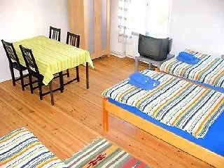Come 2 Friends Apartmenthaus برلين